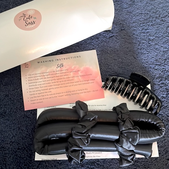*100% Mulberry Silk No-Heat Hair Curler *New* - Picture 1 of 6